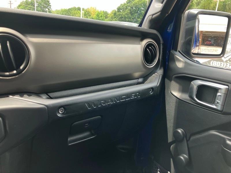 Jeep Wrangler Unlimited Sport 2018
