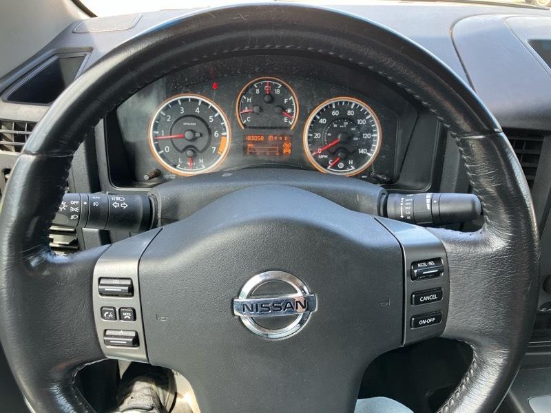 Nissan Titan SV King Cab 4WD 2012