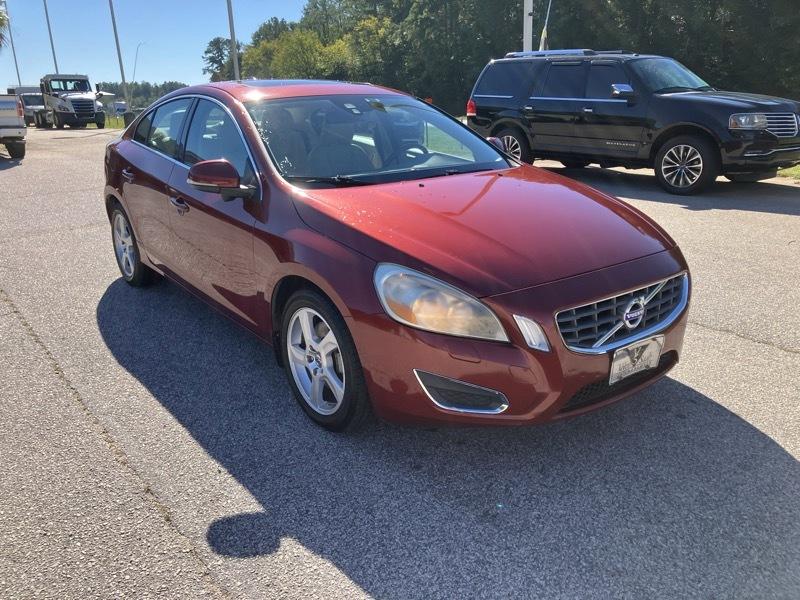 Volvo S60 T5 2012