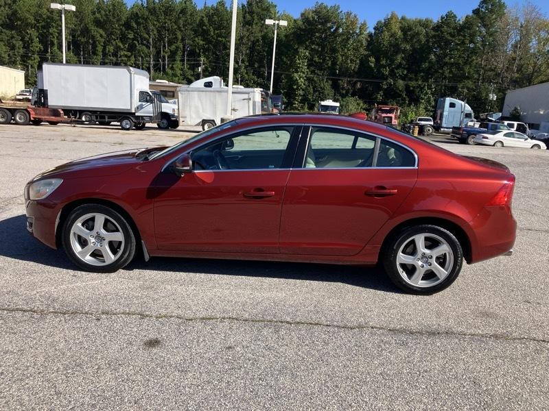 Volvo S60 T5 2012
