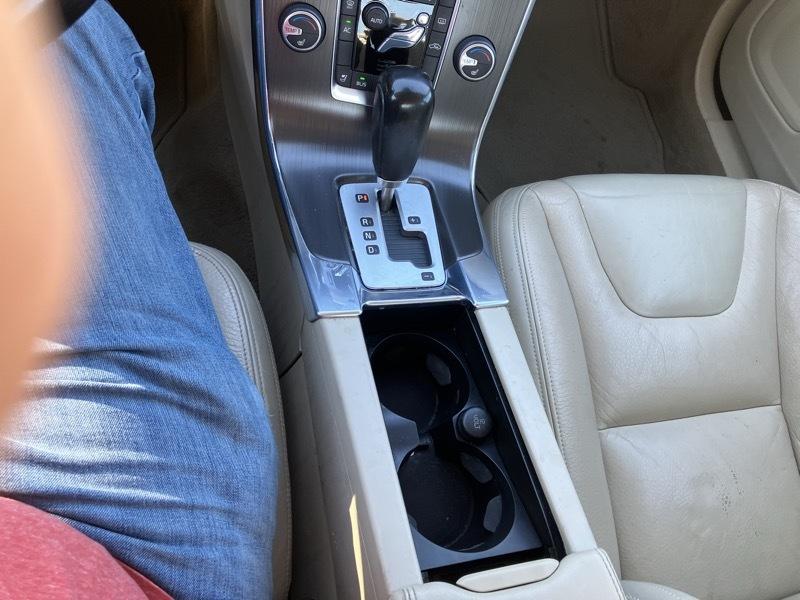 Volvo S60 T5 2012
