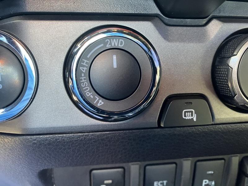 Toyota Tacoma 4WD Access Cab V6 AT TRD Off Road (Natl) 2019