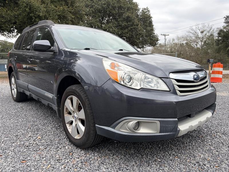 Subaru Outback  2011