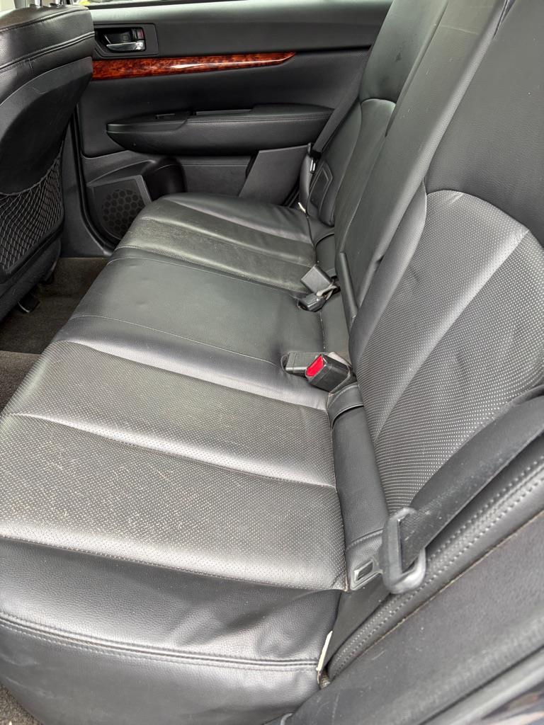 Subaru Outback  2011