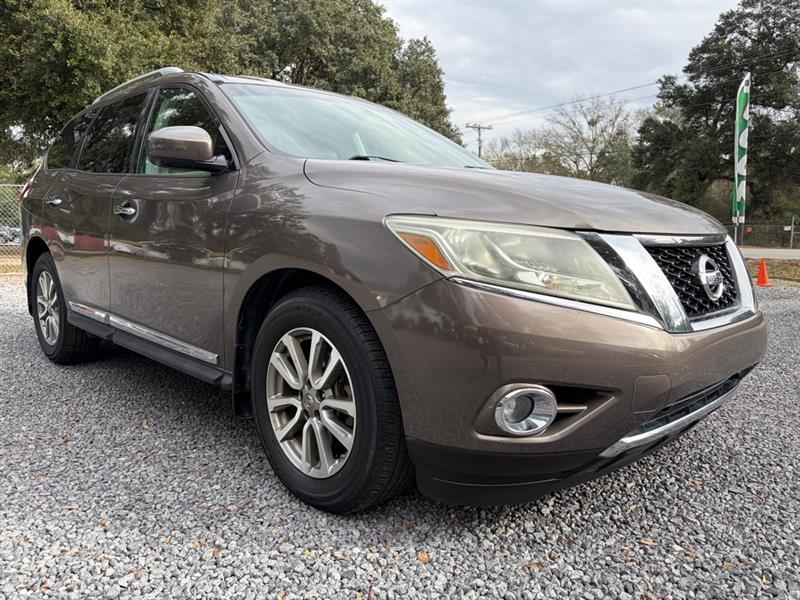 Nissan Pathfinder  2015