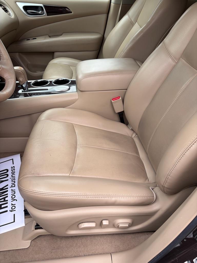 Nissan Pathfinder  2015