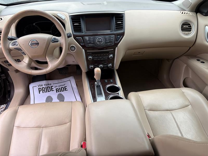 Nissan Pathfinder  2015