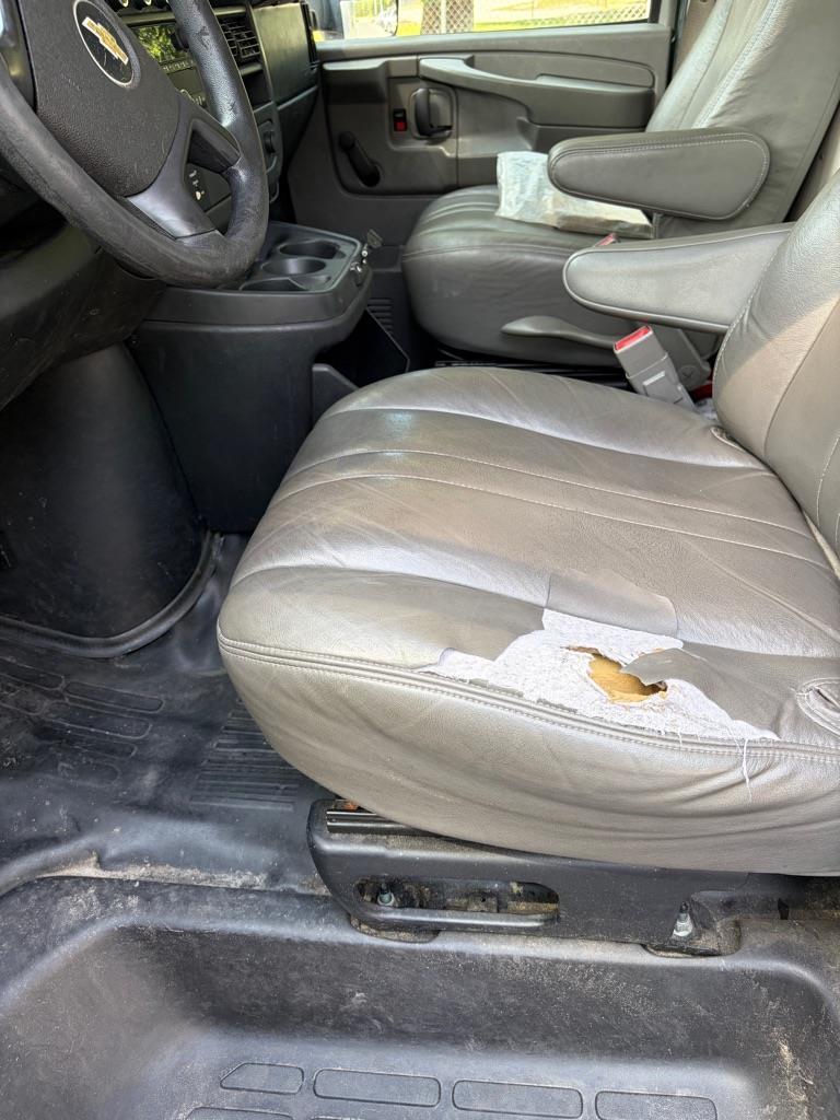 Chevrolet Express  2015