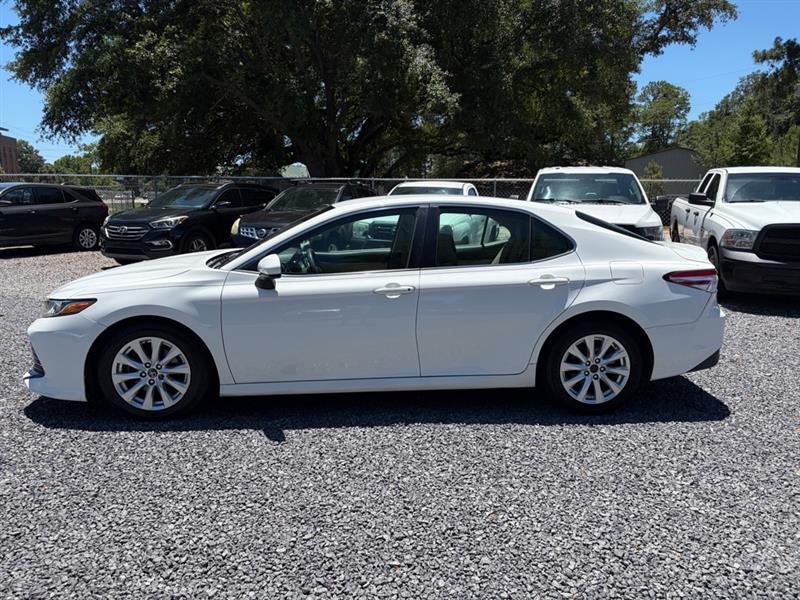 Toyota Camry  2018