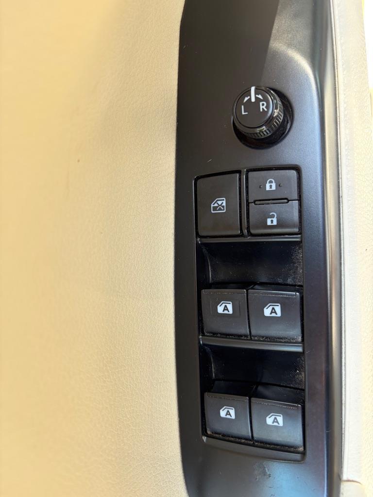 Toyota Camry  2018