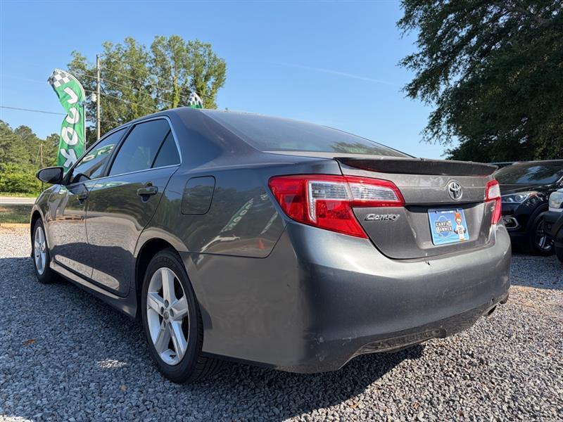 Toyota Camry  2013
