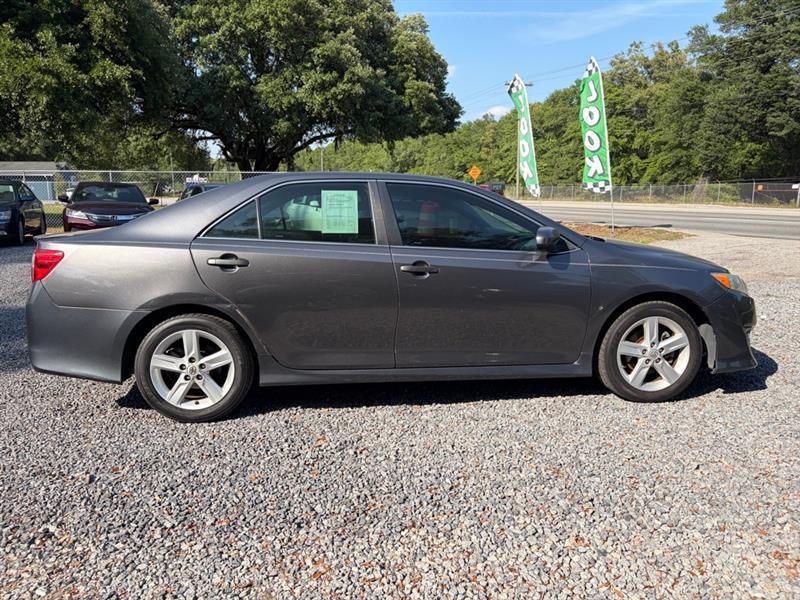 Toyota Camry  2013