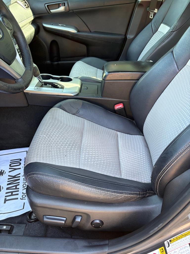 Toyota Camry  2013