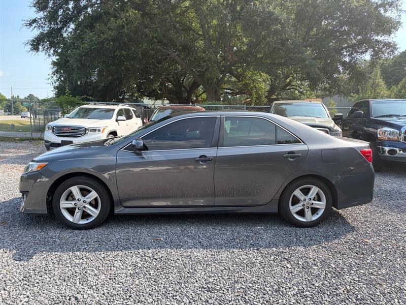 Toyota Camry  2013