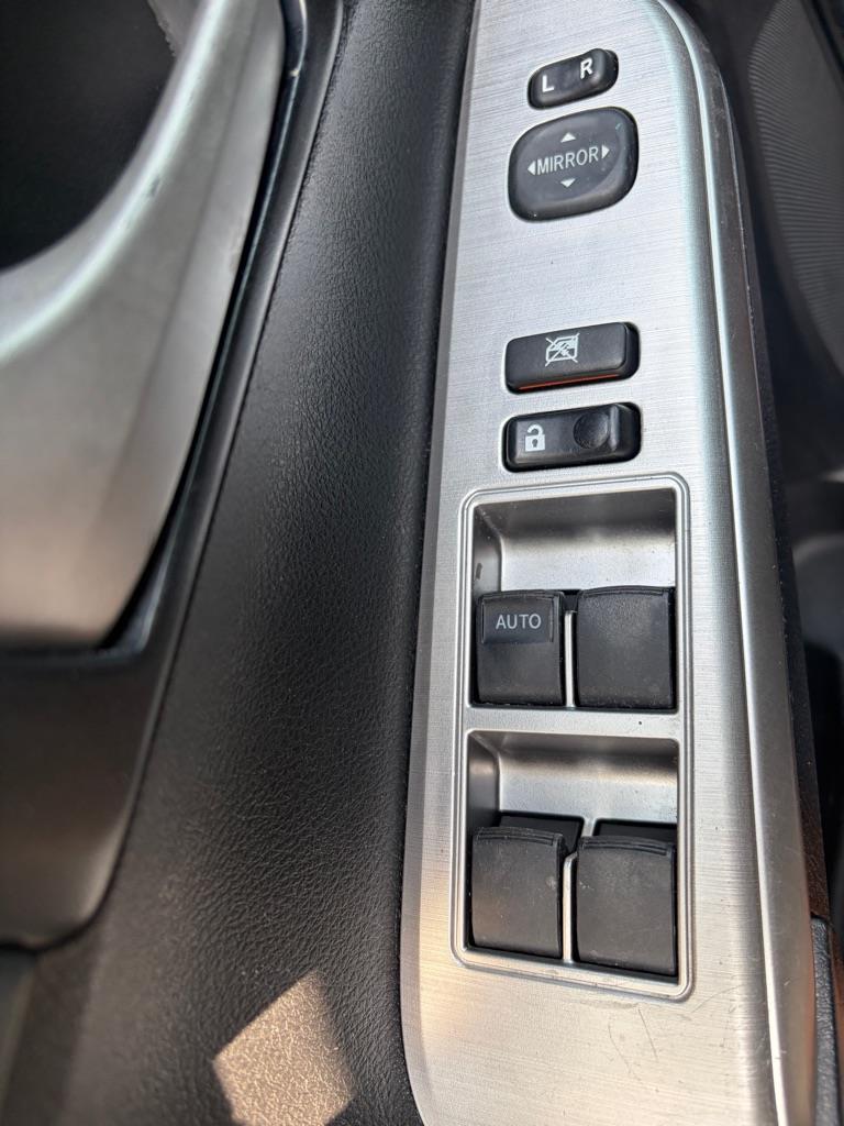 Toyota Camry  2013
