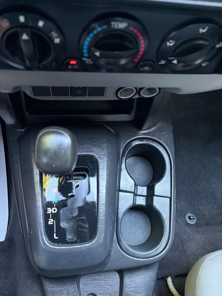 Toyota Tacoma  2013