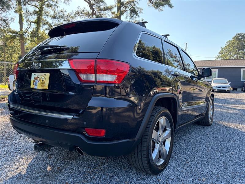 Jeep Grand Cherokee  2011