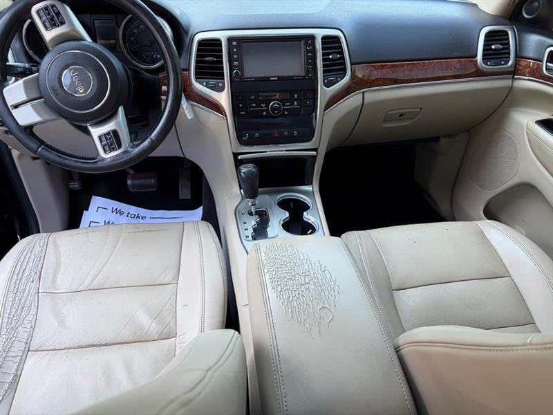 Jeep Grand Cherokee  2011