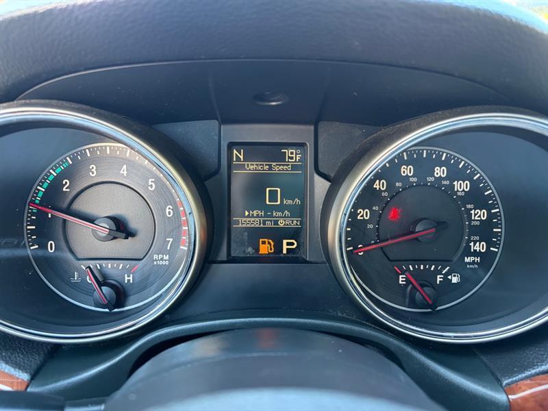 Jeep Grand Cherokee  2011