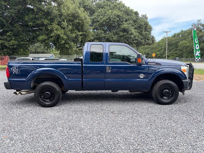 Ford F-250 SD  2011
