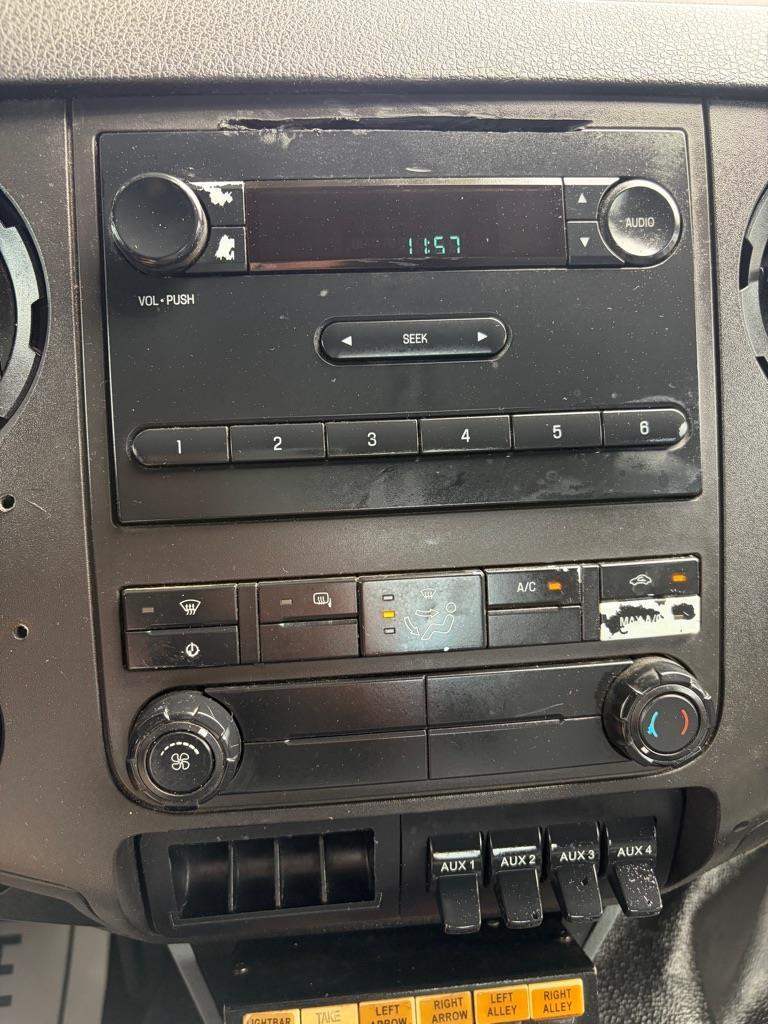 Ford F-250 SD  2011