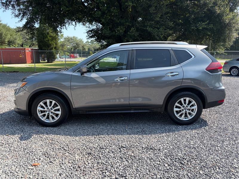 Nissan Rogue  2020