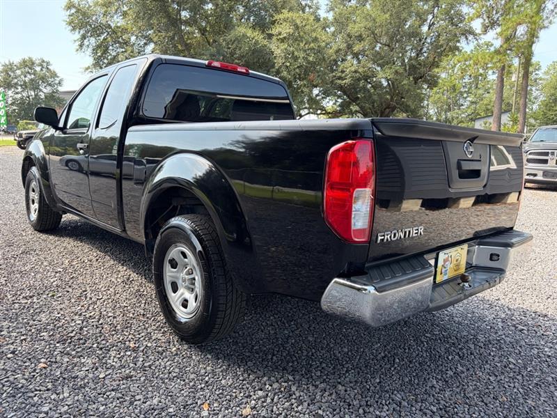 Nissan Frontier  2014