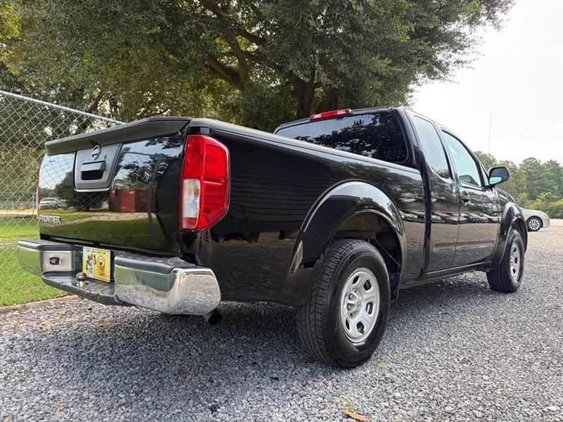 Nissan Frontier  2014