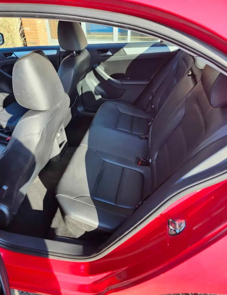 Volkswagen Jetta SE 2013