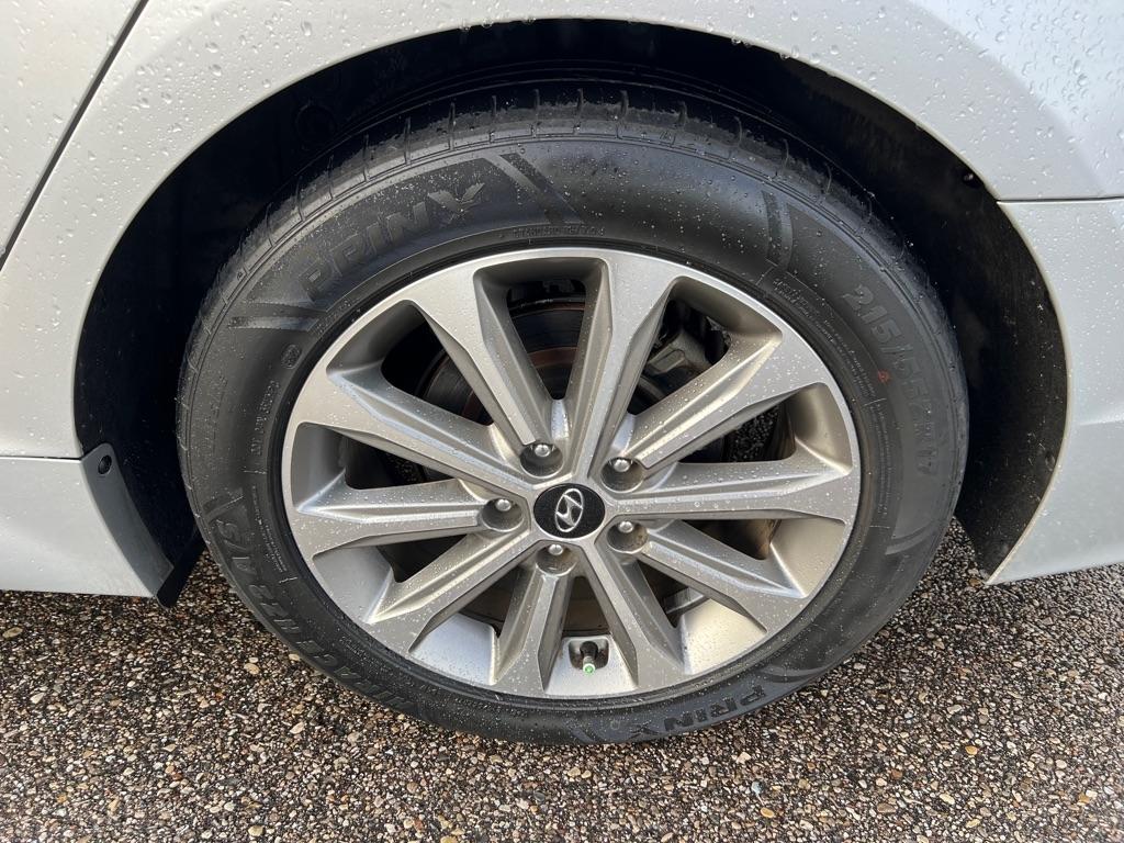 Hyundai Sonata  2016