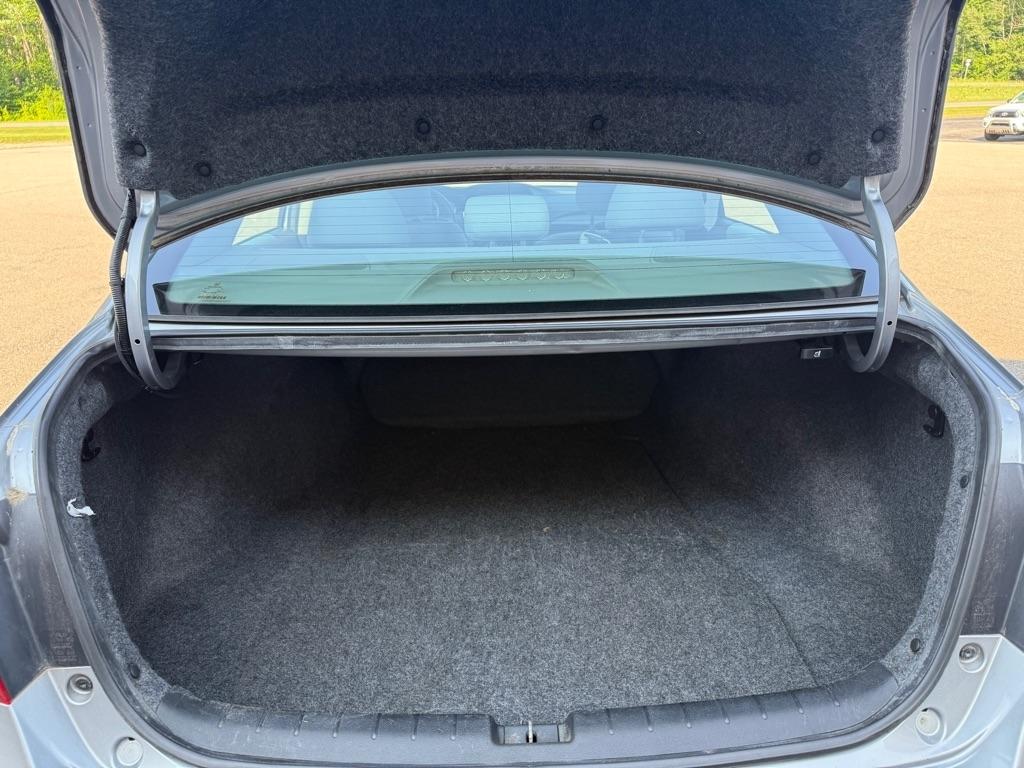 2016 Honda Accord LX - Photo 14