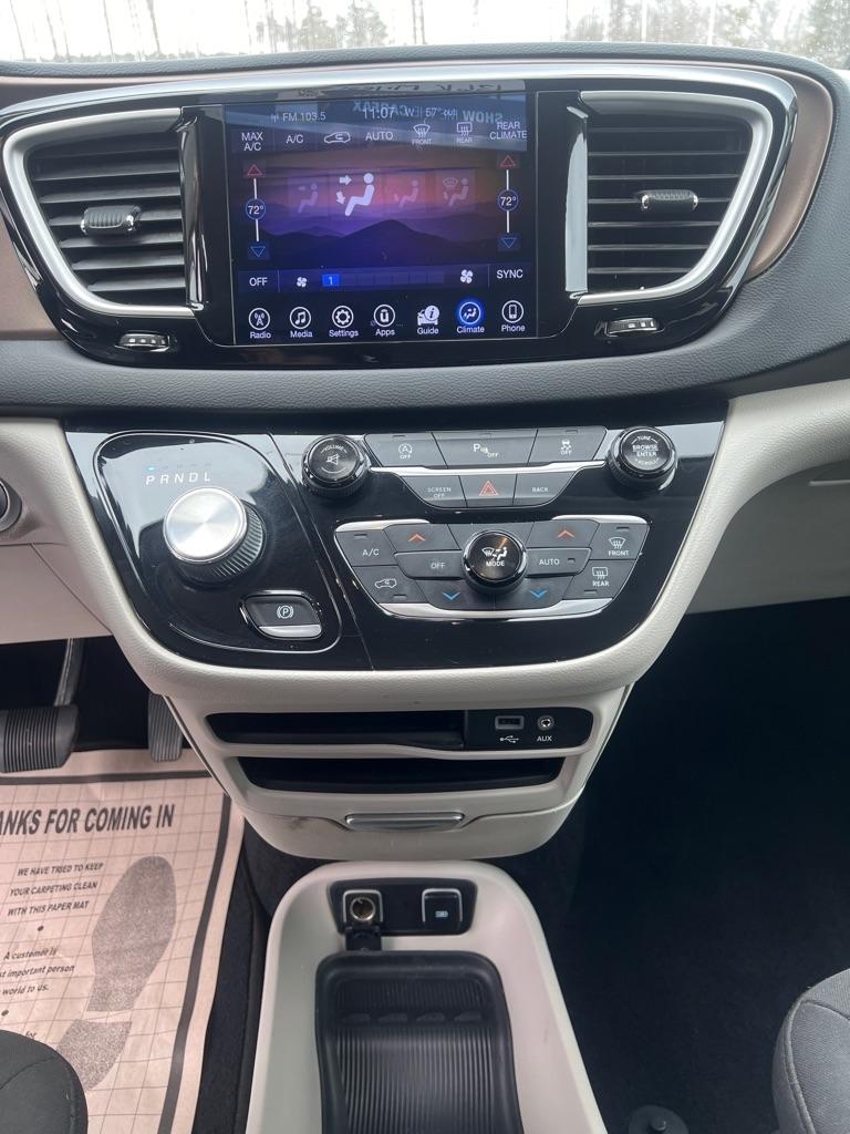 Chrysler Pacifica  2017