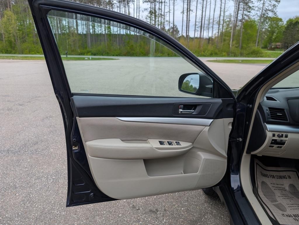 Subaru Outback  2013