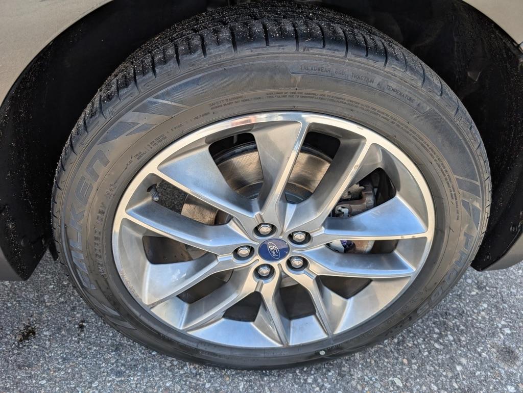 2016 Ford Edge Titanium - Photo 9