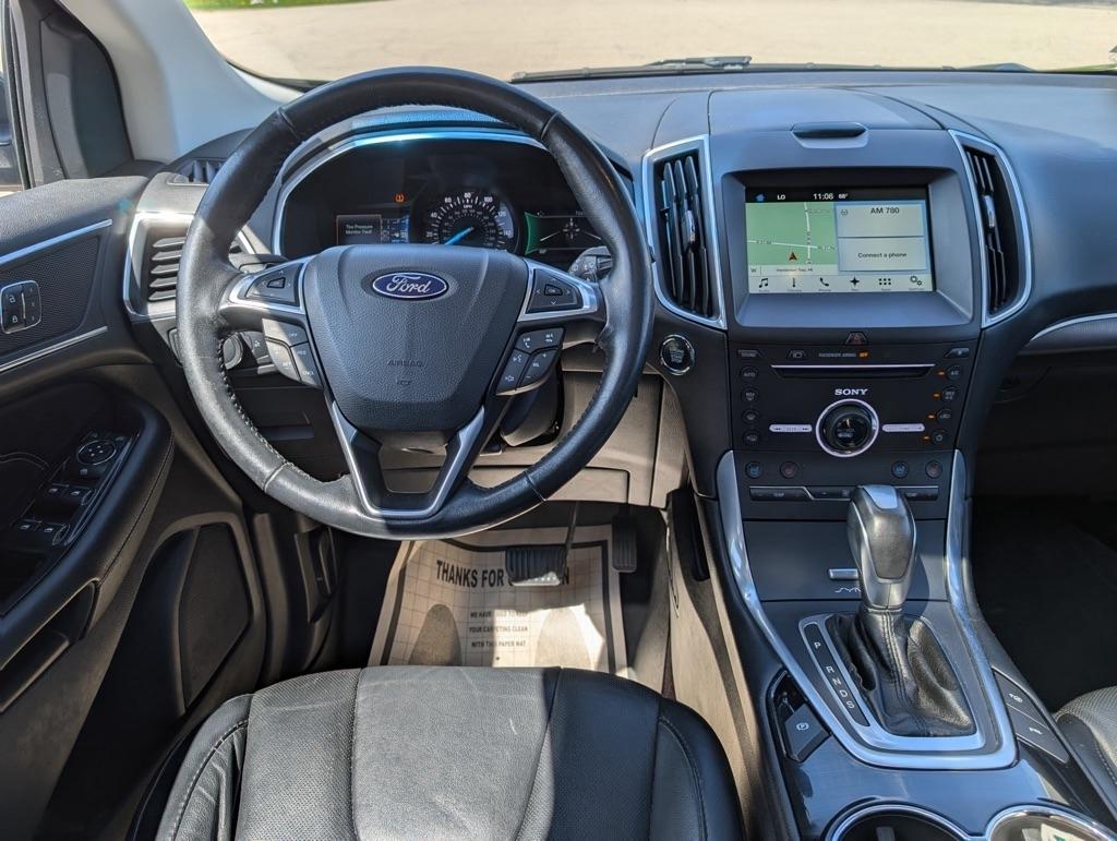 2016 Ford Edge Titanium - Photo 12