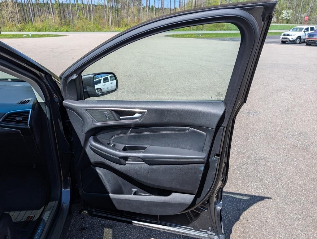 2016 Ford Edge Titanium - Photo 19