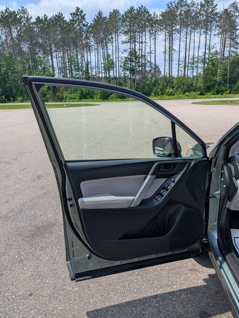 Subaru Forester  2014
