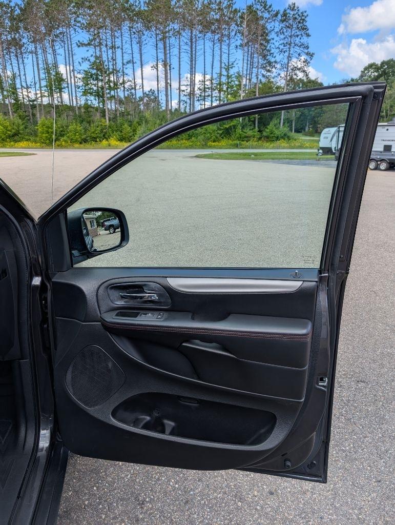 Dodge Grand Caravan  2019