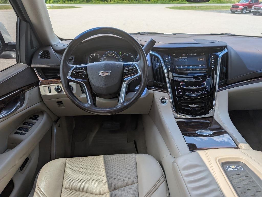 Cadillac Escalade  2015