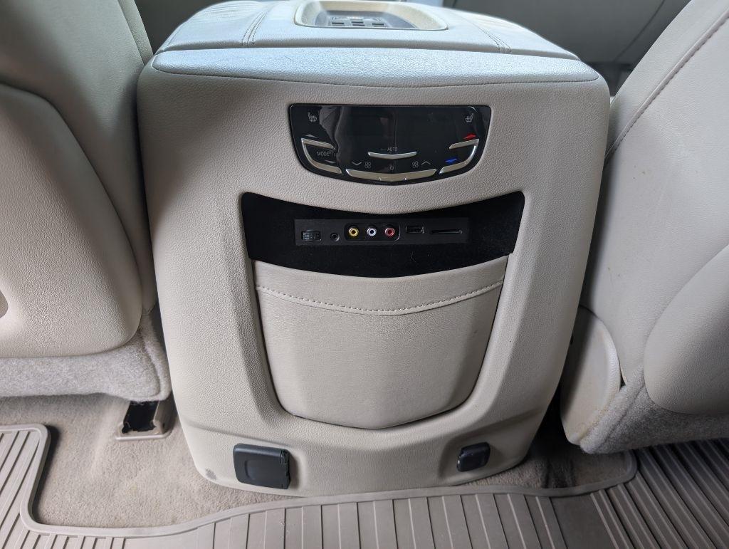 Cadillac Escalade  2015