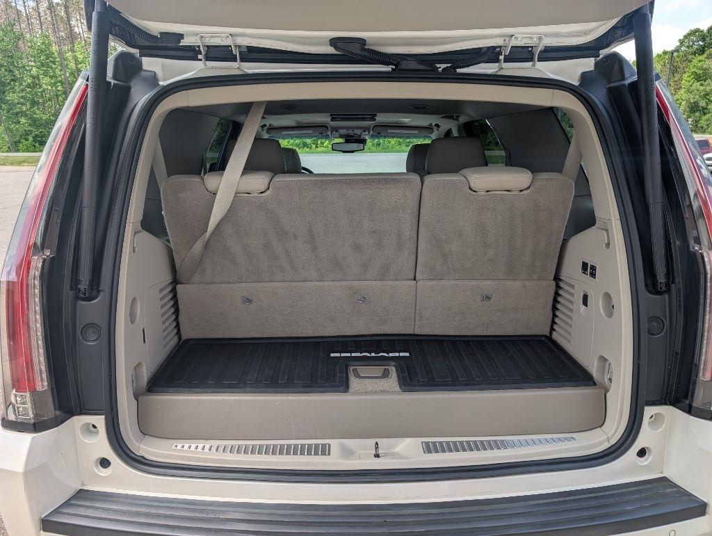 Cadillac Escalade  2015