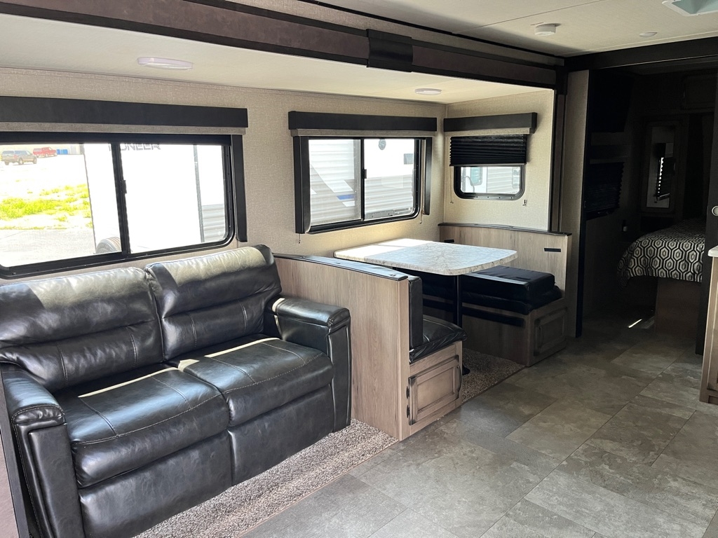 Grand Design Transcend  2019