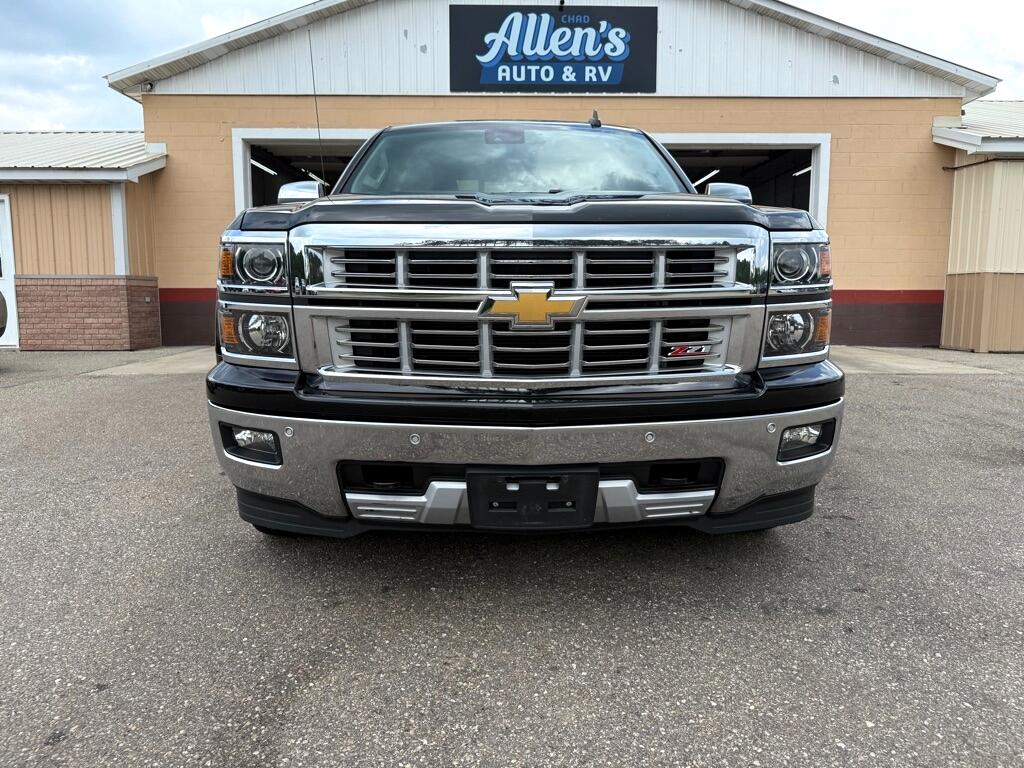 2015 Chevrolet Silverado 1500 LTZ photo 2