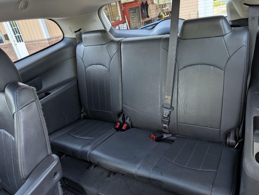 Buick Enclave  2016