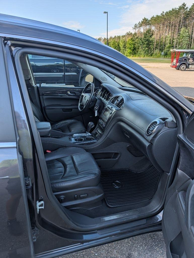 Buick Enclave  2016