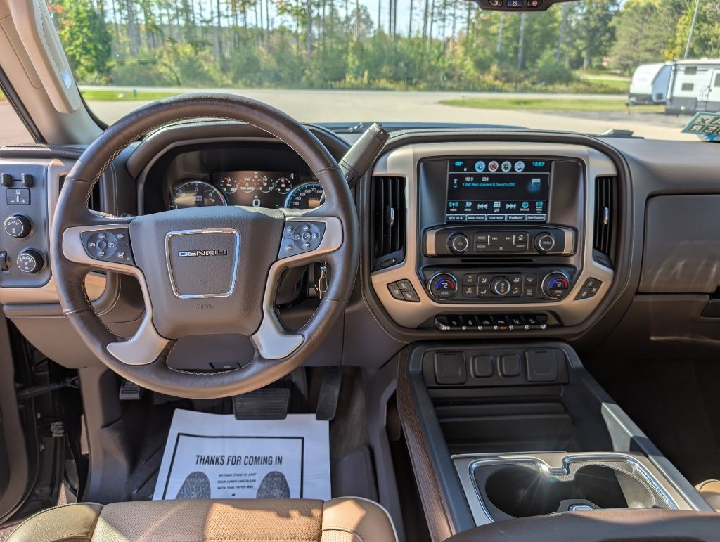 GMC Sierra 2500HD  2017 GMC Sierra 2500HD  2017