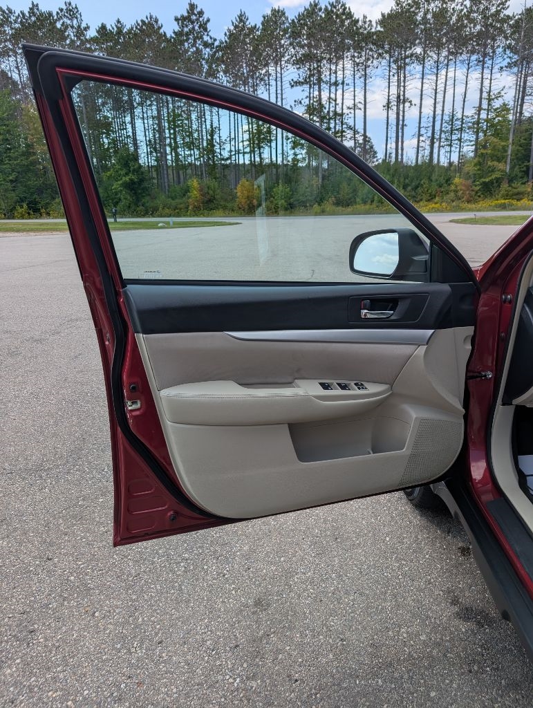 Subaru Outback  2014 Subaru Outback  2014