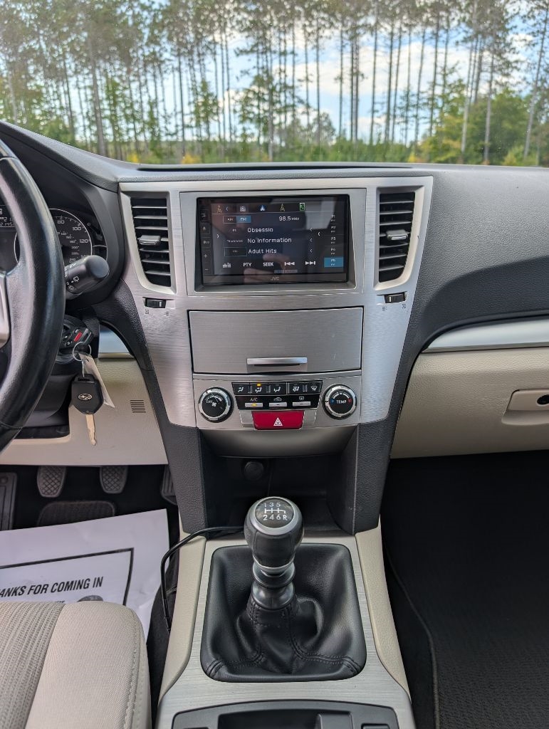 Subaru Outback  2014 Subaru Outback  2014