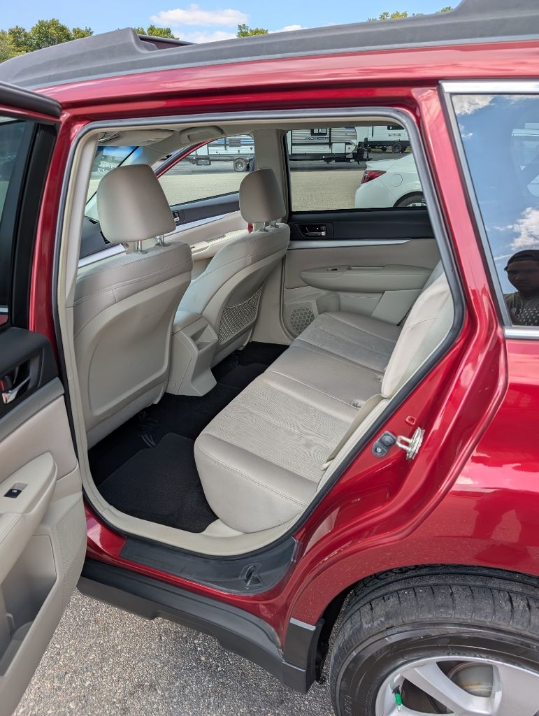 Subaru Outback  2014 Subaru Outback  2014