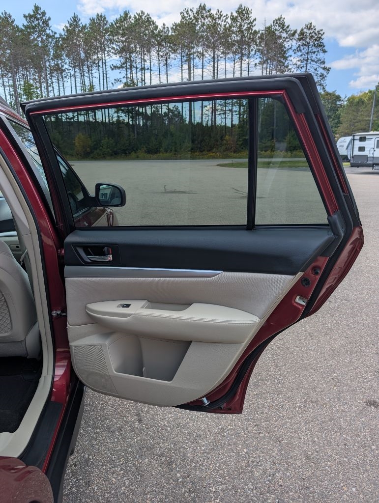 Subaru Outback  2014 Subaru Outback  2014